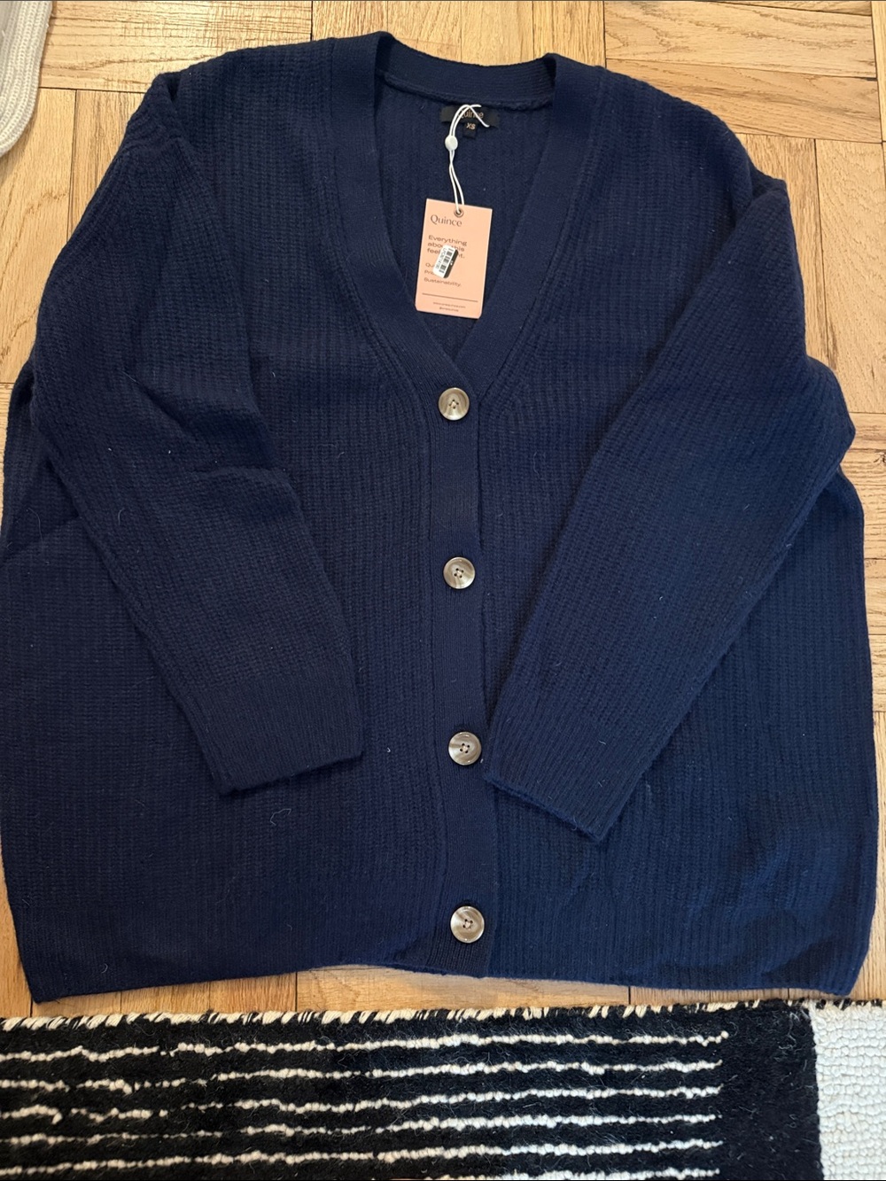 Quince Navy V-Neck Button Cardigan Sweater xs